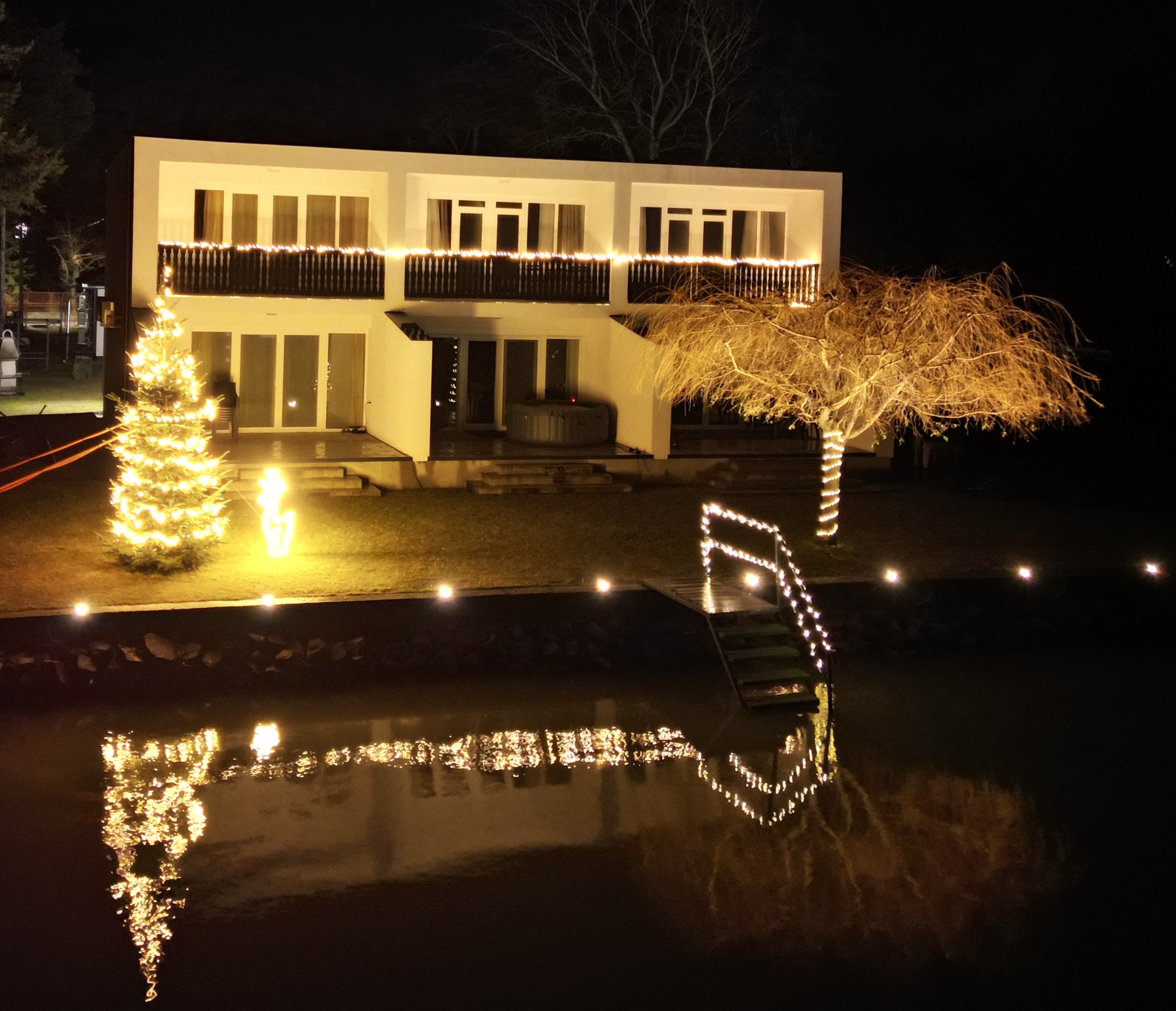 balatoni kiadó vízparti apartmanok